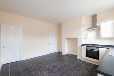 2 bedroom House To Let - Photo 5