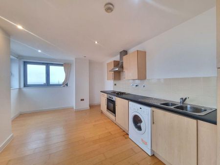 1 bedroom flat to rent - Photo 5