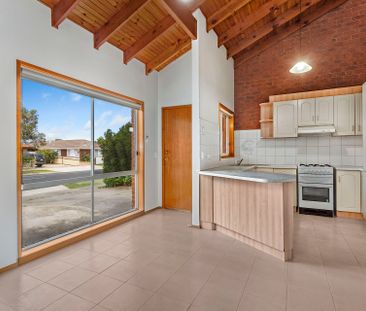 113A Honour Avenue, Wyndham Vale. - Photo 2