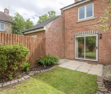 2 bedroom end of terrace house to rent - Photo 6