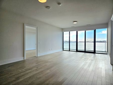 For Lease - 118 Merchants' Wharf N/A Unit# 308, Toronto, Ontario - Photo 4