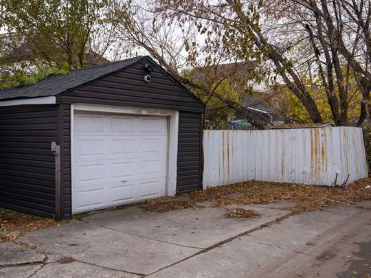 For Lease - 165 Cavell Avenue, Hamilton, Ontario - Photo 1