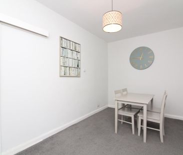 3 bedroom house to rent - Photo 3