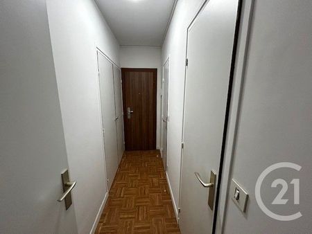 Location Appartement 1 pièce 21m² LA NEUVILLETTE 51100 - Photo 5