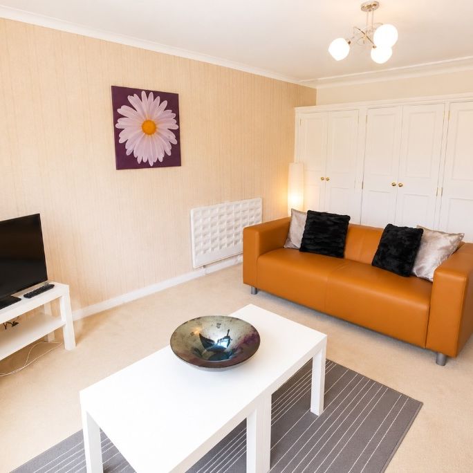 Balcarres Court, Edinburgh, EH10 - Photo 1