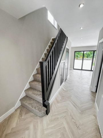 3 bedroom semi-detached house to rent - Photo 2