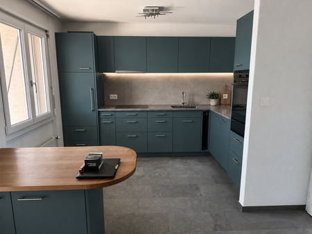 Traumaussicht auf den Thunersee: Grosszügige 2.5-Zimmer-Erdgeschosswohnung in Oberhofen - Photo 4