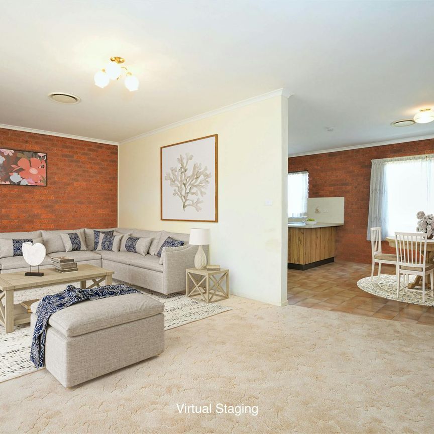 Central and Convenient Location! - Photo 1