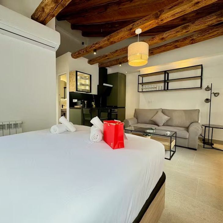 Calle del Desengaño, Madrid, Community of Madrid 28004 - Photo 1