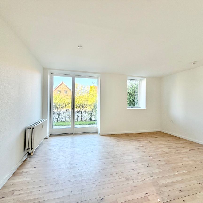 Moderne 2-værelses lejlighed med central beliggenhed - Photo 1