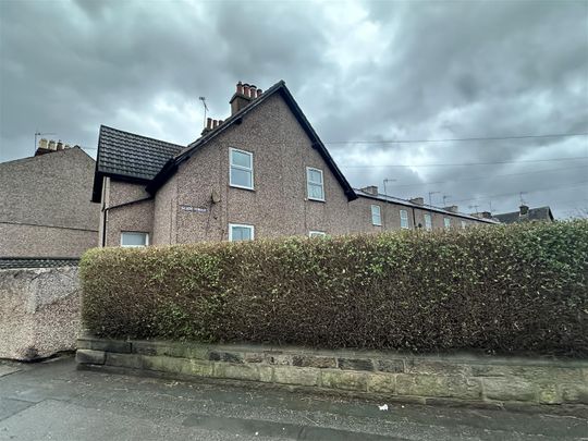 Salacre Lane, Upton - Photo 1