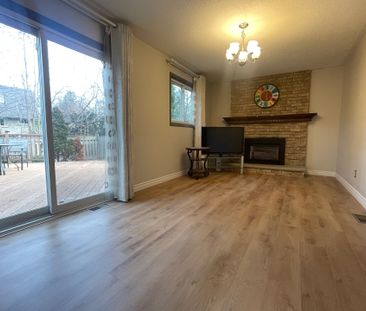 For Lease - 2149 Constance Drive, Oakville, Ontario - Photo 3