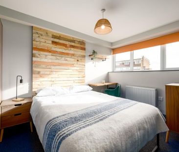 1 bedroom in a house share to rent - Photo 1