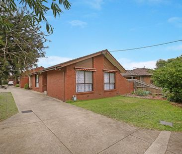 1/3 View Street, Reservoir VIC 3073 - Photo 2