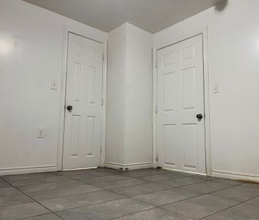 For Lease - 100 Sutherland Avenue, Brampton, Ontario - Photo 5