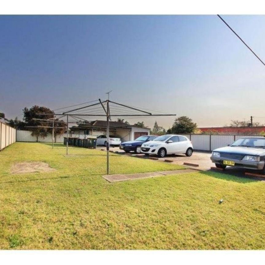 10 / 32 Hoskins Avenue, Warrawong, NSW 2502 - Photo 1