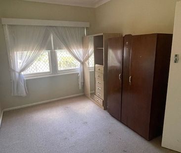 Prime Location! - Photo 5