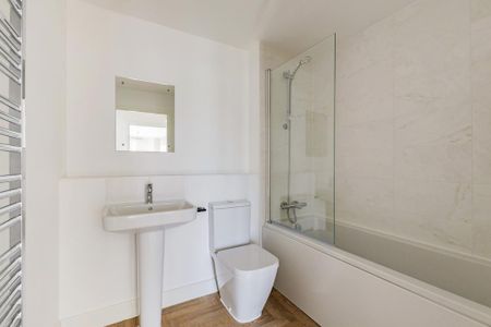 2 bedroom apartment to rent - Photo 5