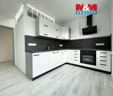 Pronájem bytu 2+1 52 m², Boženy Němcové 1518, Sokolov - Fotografie 5