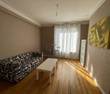 Location Appartement 2 pièces 51m² - Photo 1