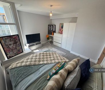 2 bedroom flat to rent - Photo 6