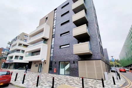 Park Place, STEVENAGE - Photo 4