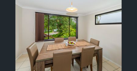 Charming Family Home in Sandy Beach - Photo 2