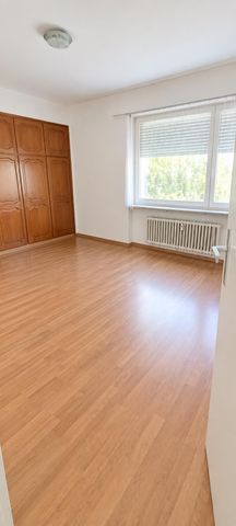 Grosszügige 3-Zimmerwohnung an ruhiger Lage in Binningen! - Foto 3