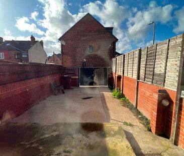 West Street, Hemsworth, Pontefract, WF9 - Photo 1