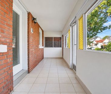 For Lease - 45 Craydon Avenue Unit# Main Fl, Toronto, Ontario - Photo 2