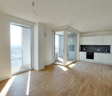 Exklusiver Erstbezug mit Rooftop Spa – Tower Homes im V22 - Photo 4