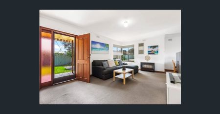 Updated Two Bedroom Unit Only Minutes from Grange Beach - Photo 2