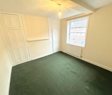 2 bedroom terraced house to rent - Photo 3