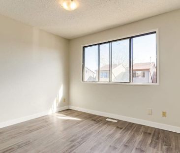 Premier Suite - 3 Bedroom - Photo 6