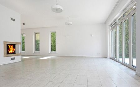 Wolnostojący dom z pieknym ogrodem | STARY WILANÓW - Photo 2