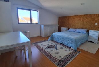 Quarto para mulher na Quinta do Picado