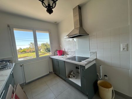 Location Maison 4 pièces 65m² - Photo 4