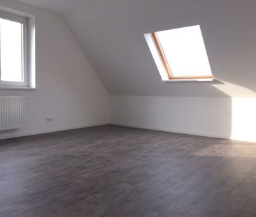 ++ Sanierte Maisonette-Wohnung + 2 1/2 Zimmer + Einbauküche + Dusch... - Foto 2