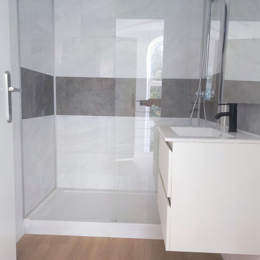 Appartement Kerlaz 3 pièces 75 m2 en duplex - Photo 1