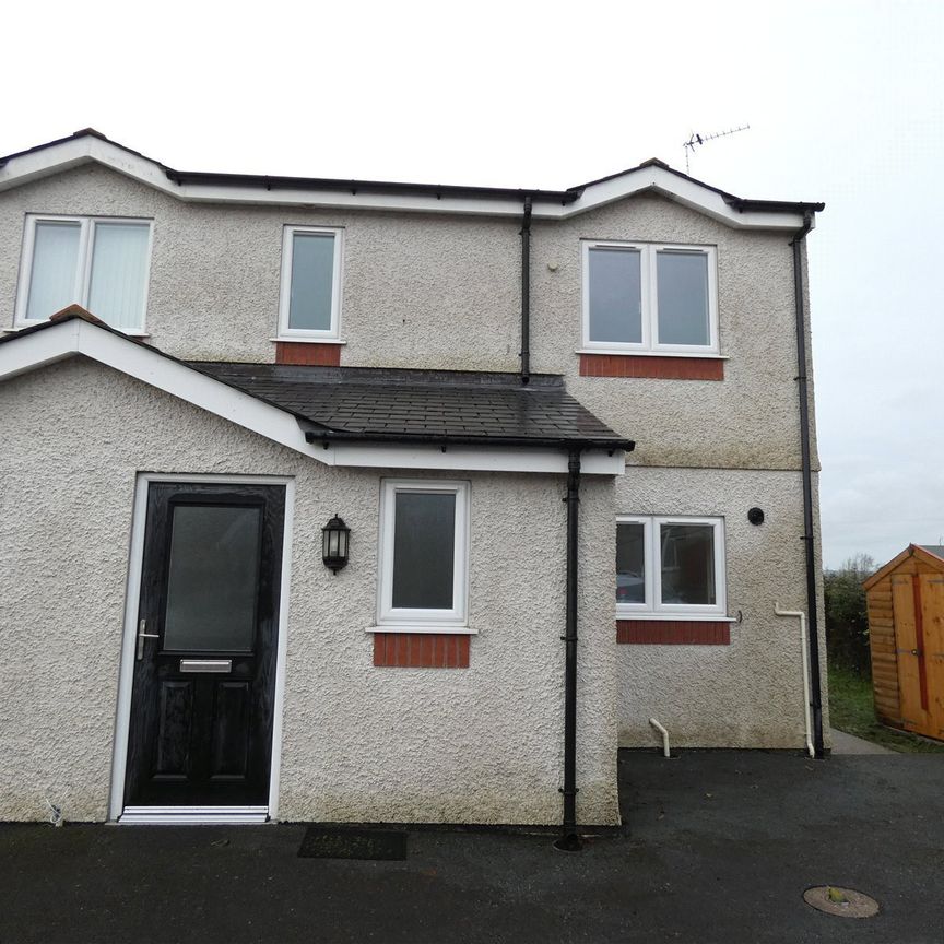 Stad Glan Y Gors, Pentre Berw, Gaerwen, LL60 - Photo 1