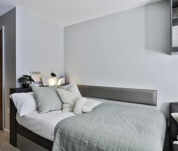 1 bedroom in a flat share to rent - Photo 6