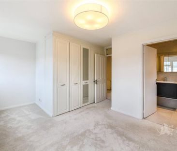 4 bedroom semi-detached house to rent - Photo 6