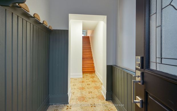 For Lease - 118 Nairn Avenue Unit# 2nd Floor, Toronto, Ontario - Photo 1