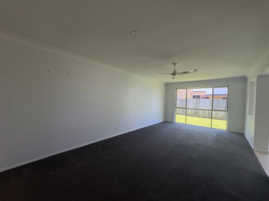 Spacious Inside and Out!! - Photo 1