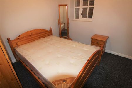 Apt 1 48 Rossmore Drive, Ormeau, Belfast, BT7 3LA - Photo 5