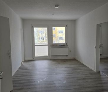 Ab sofort... 3 Raumwohnung im 1.OG mit Wanne und Balkon! - Photo 6