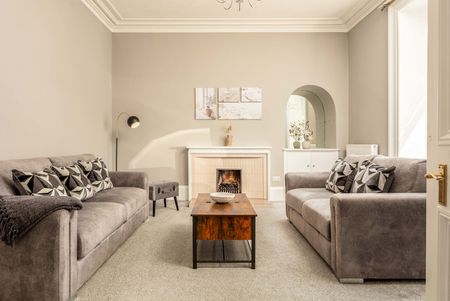 Saint Meddans Street - Photo 2