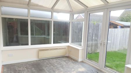 2 bedroom townhouse to rent - Photo 4