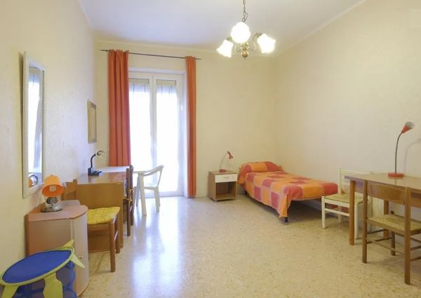 Via Francesco Grimaldi, Rome, Lazio 00146
