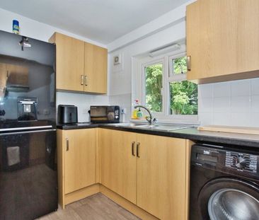 Taranto Hill, Ilchester, YEOVIL - Photo 6